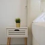 Two-bedroom Dominik Apartament *