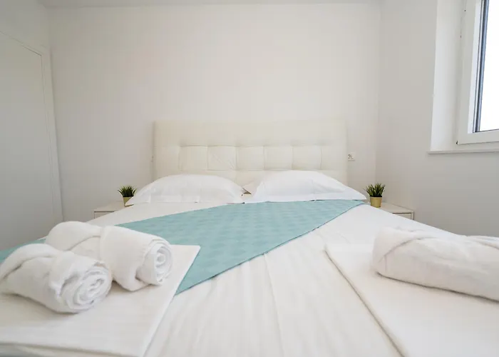 Two-bedroom Dominik