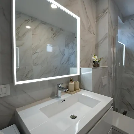 Lejlighed Two-bedroom Dominik