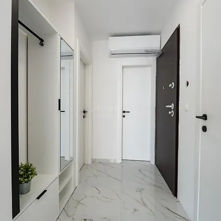 Lejlighed Two-bedroom Dominik