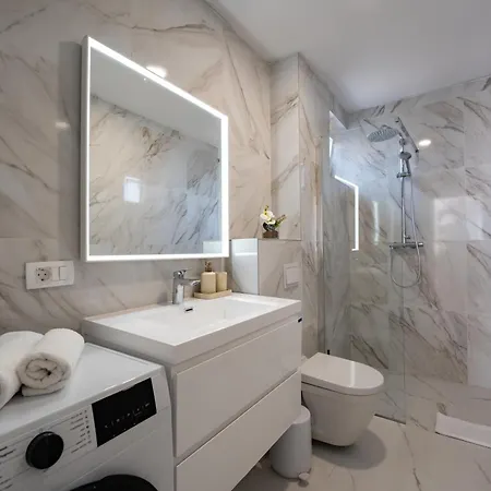 Lejlighed Two-bedroom Dominik